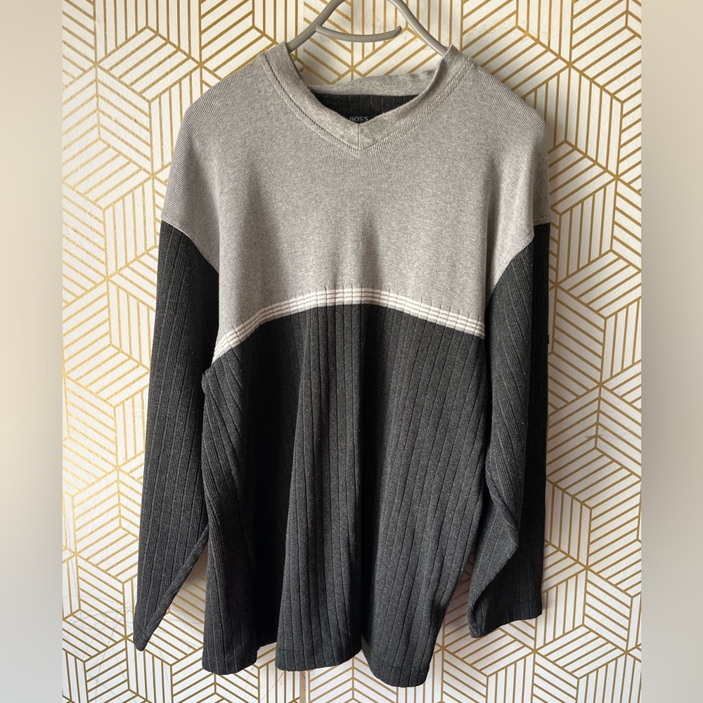 Hugo Boss Mens Long Sleeve V Neck Sweater XL Light & Dark Gray